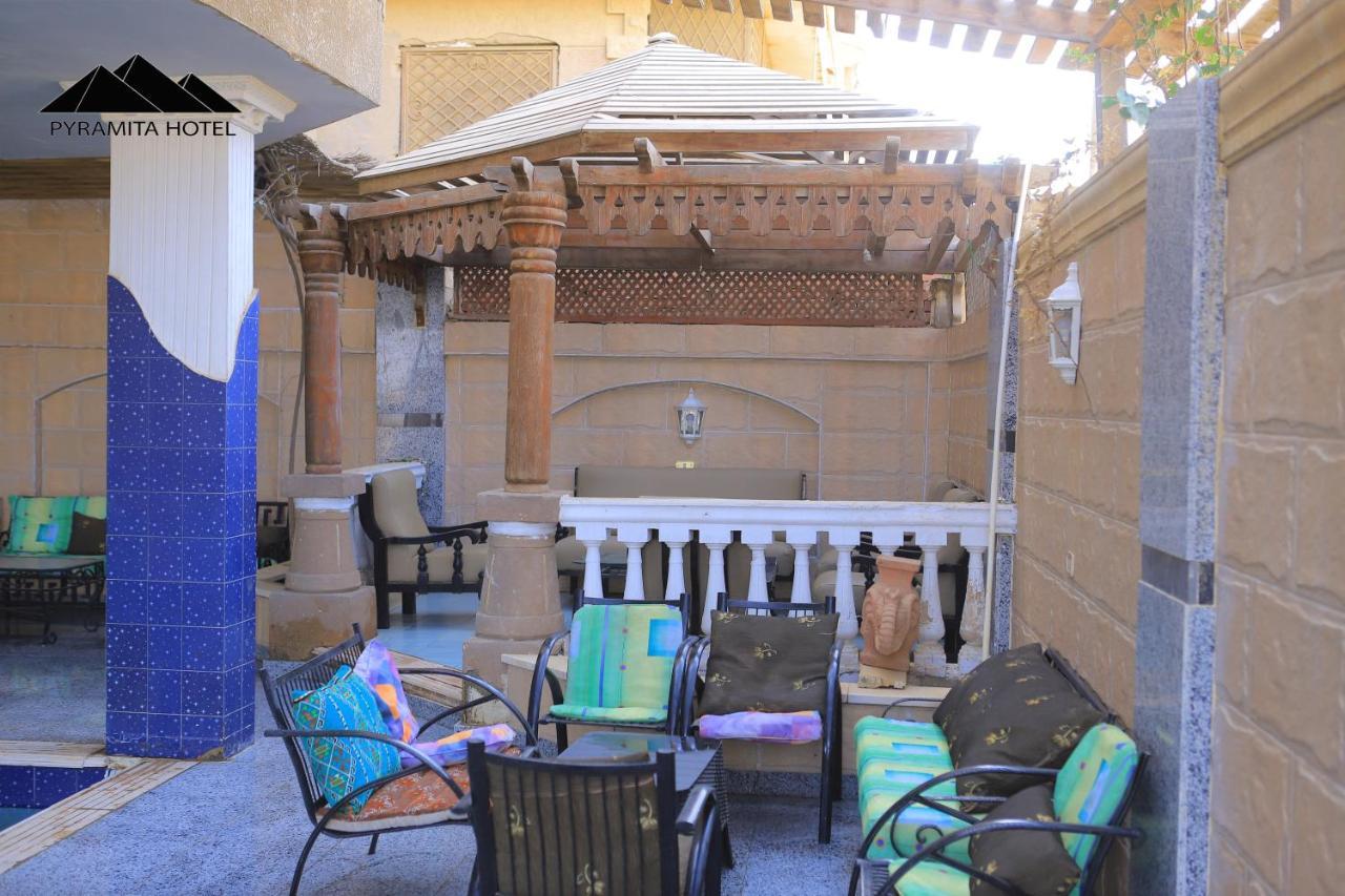 Pyramita Hotel Ghatati Extérieur photo