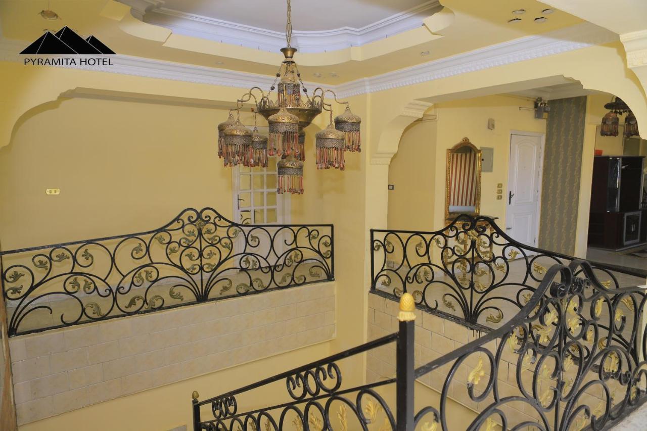 Pyramita Hotel Ghatati Extérieur photo