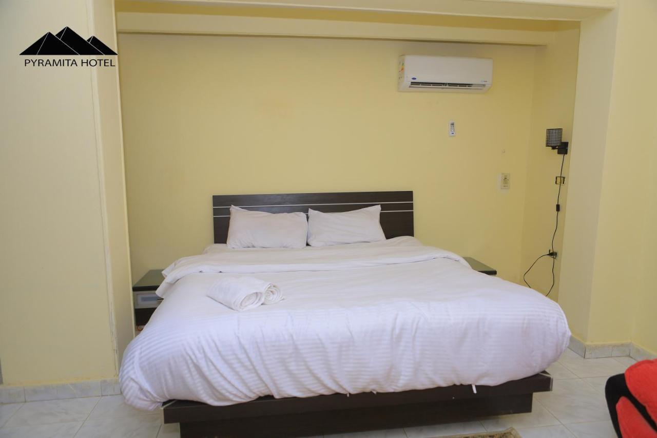 Pyramita Hotel Ghatati Extérieur photo