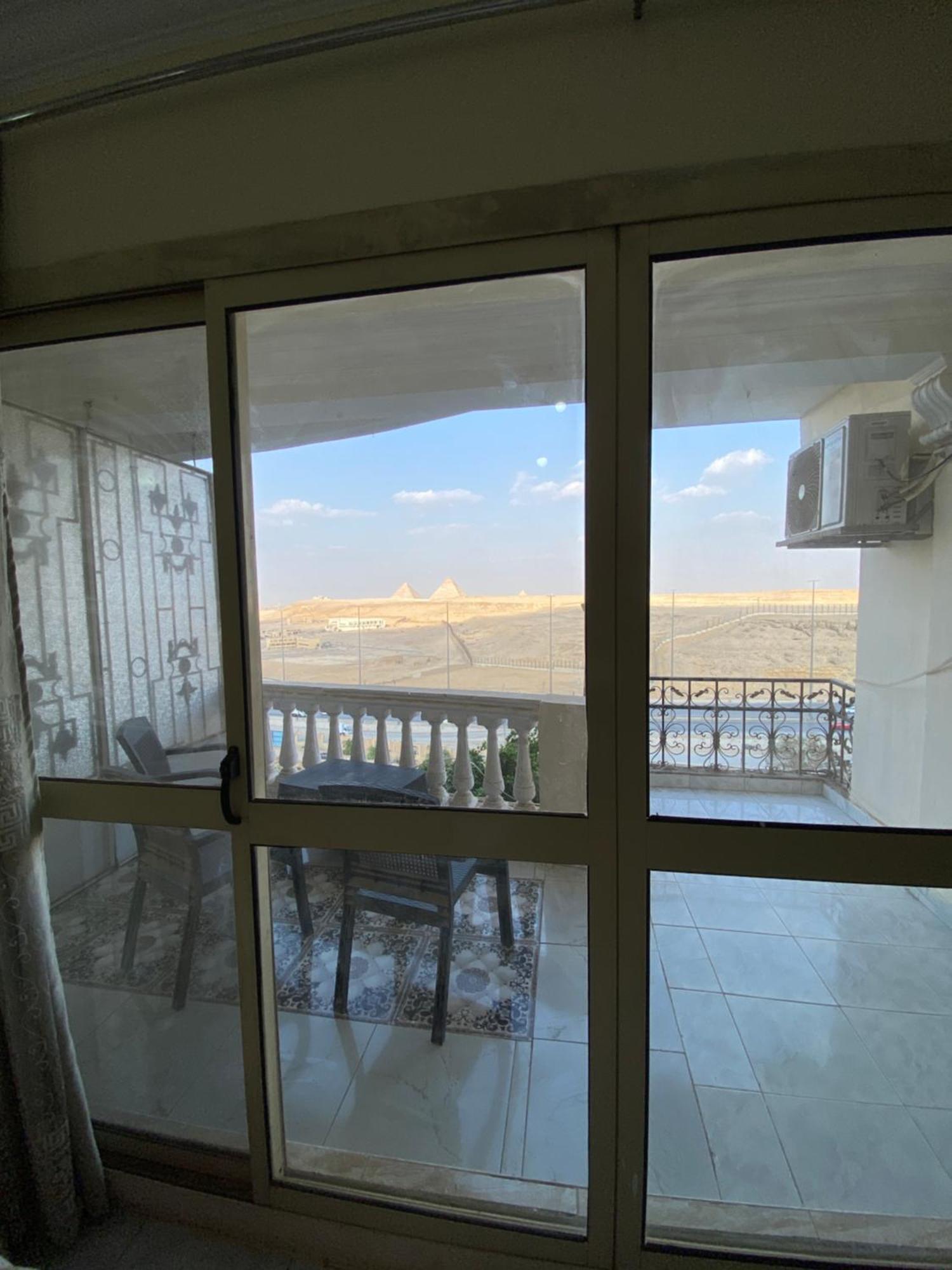 Pyramita Hotel Ghatati Extérieur photo