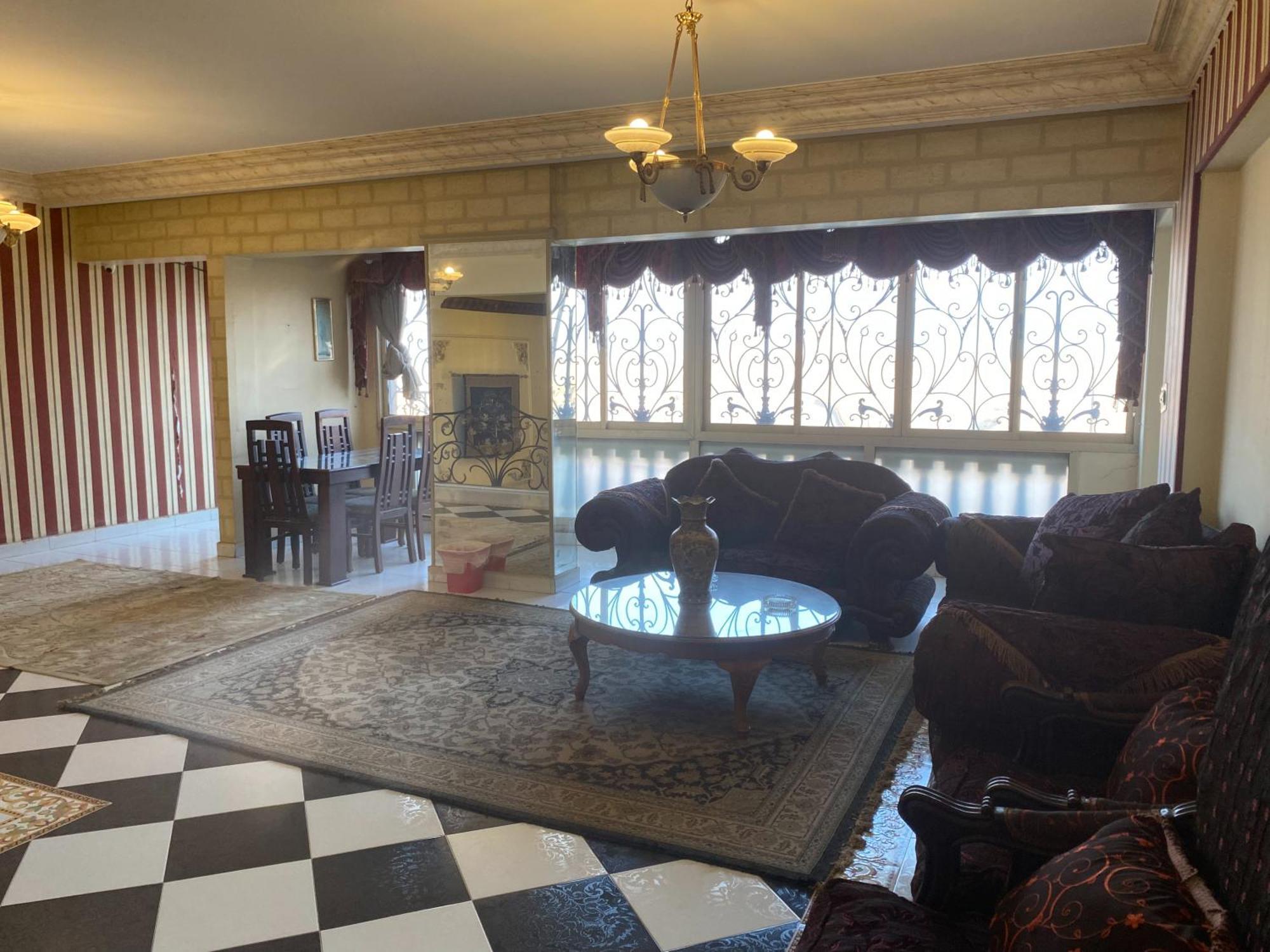 Pyramita Hotel Ghatati Extérieur photo